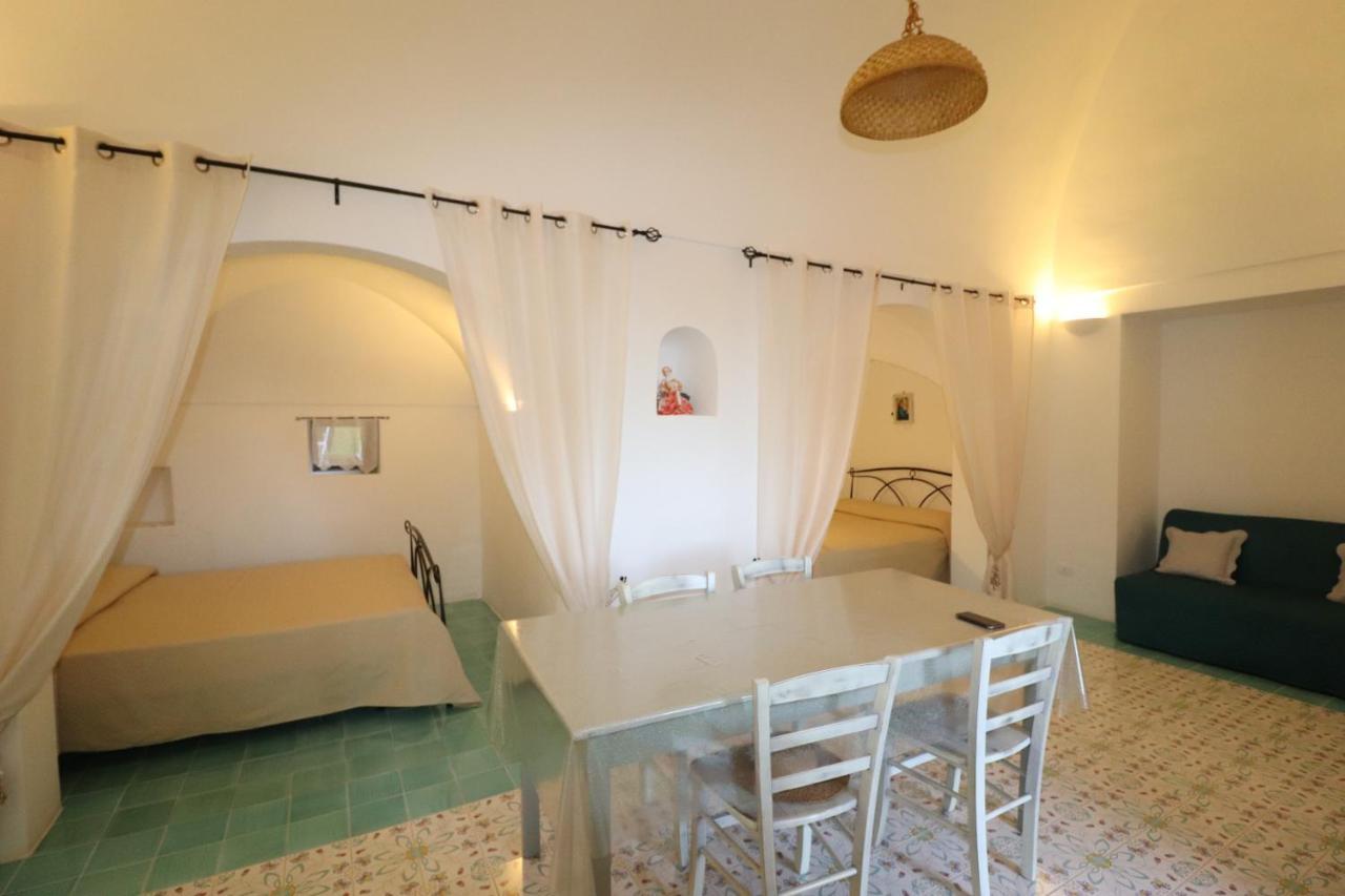 Bent El Rhia Dammusi Holiday home *